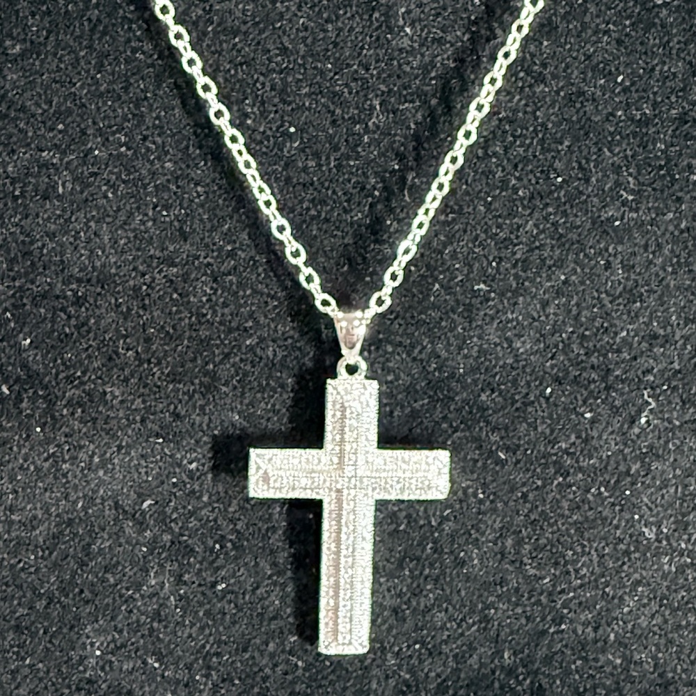 Moissanite Cross Pendant Necklace in 925 Sterling Silver